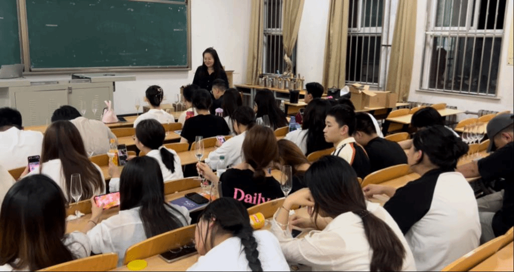 12A2F